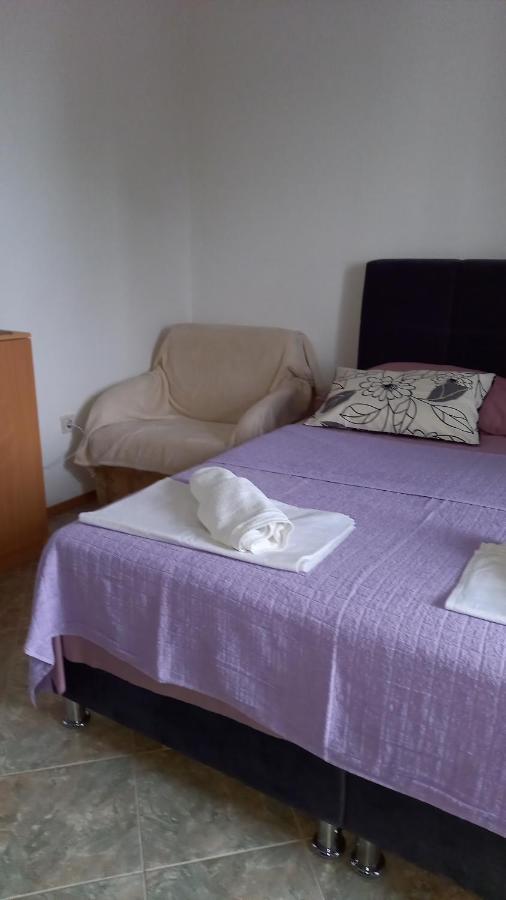 Apartmani Cosic Duće Exteriör bild