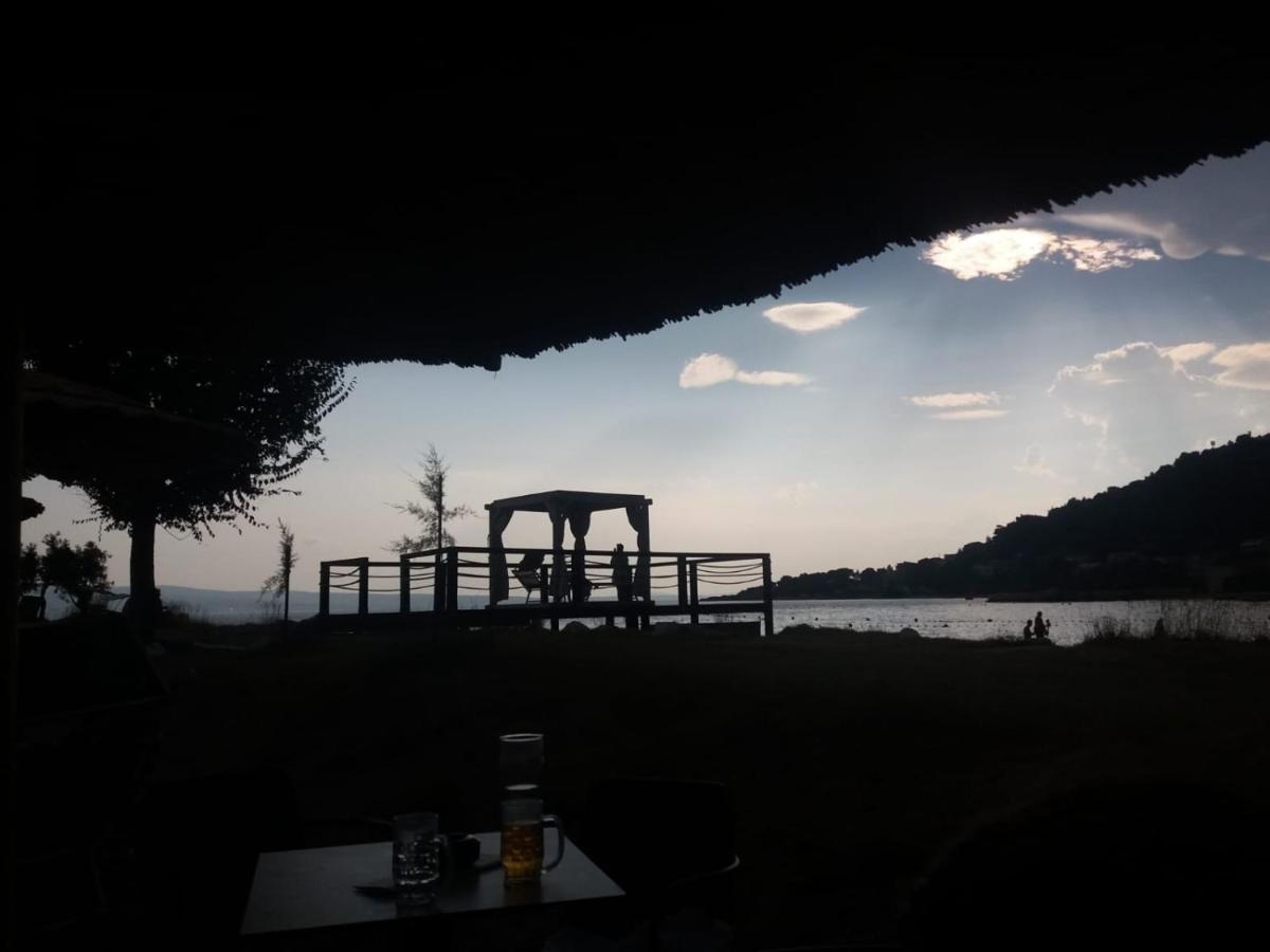 Apartmani Cosic Duće Exteriör bild