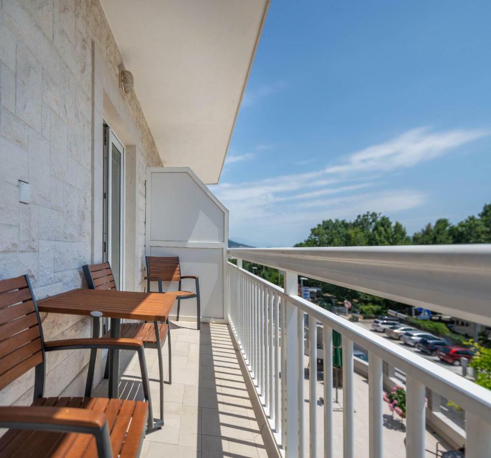 Apartmani Cosic Duće Exteriör bild